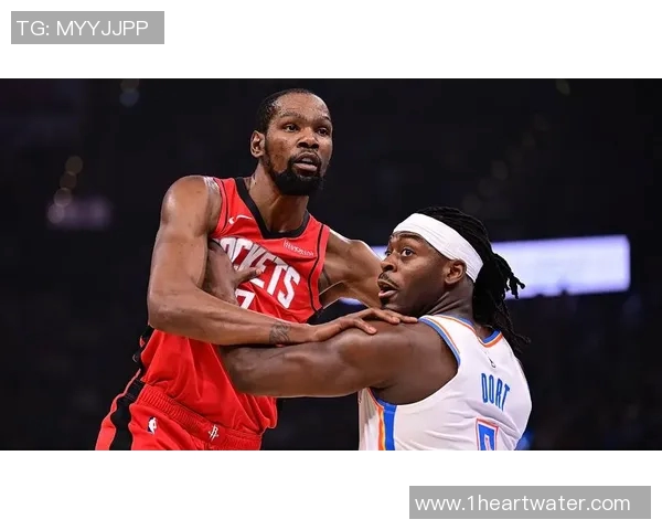 杜兰特重返勇士对阵雷霆的经典对决引发球迷热议与期待 杜兰特重返勇士对阵雷霆的经典对决引发球迷热议与期待